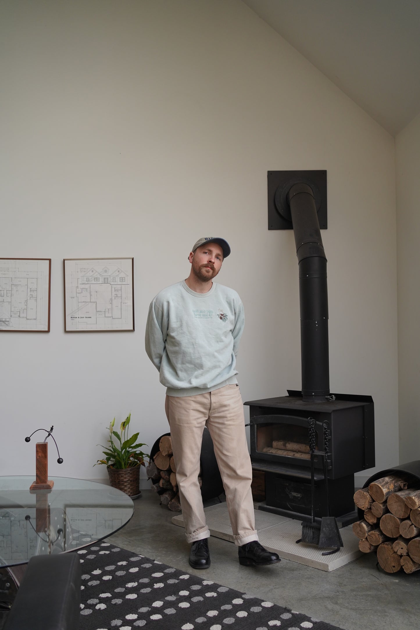 (M) Embroidered Sweatshirt (Pinecone)